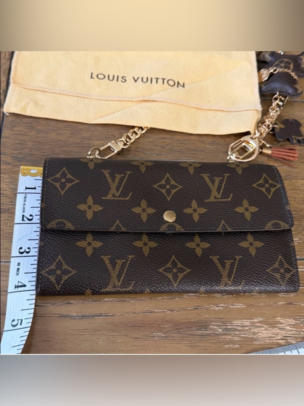 Louis Vuitton Brown Monogram Chain Crossbody Sara Wallet with Gold Chain - Picture 5 of 9